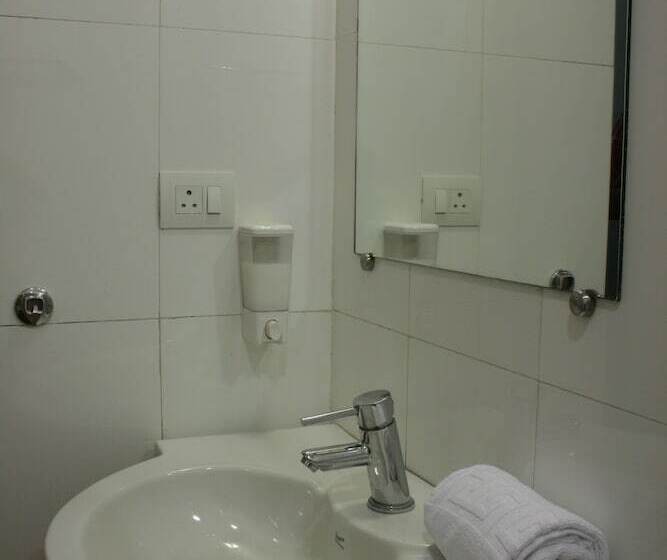 اتاق استاندارد, Ginger Pantnagar