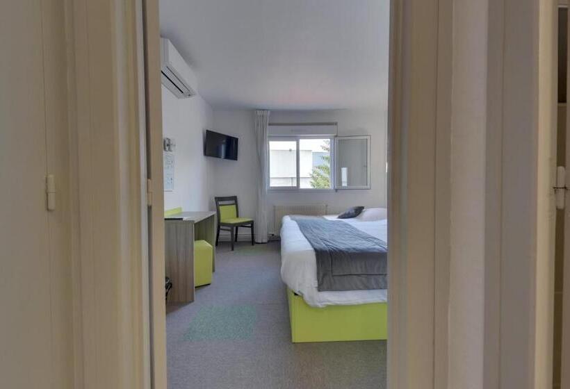 スタンダードトリプルルーム, Hôtel O'nice Saintes