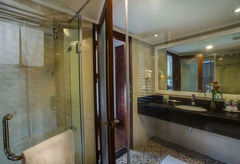 패밀리 룸, La Nueva Boutique Hotel Hanoi & Spa