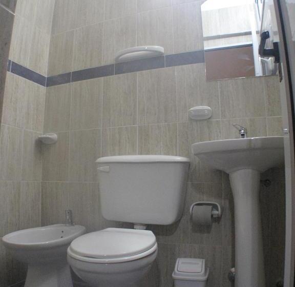 اتاق استاندارد یک نفره, Los Cedros