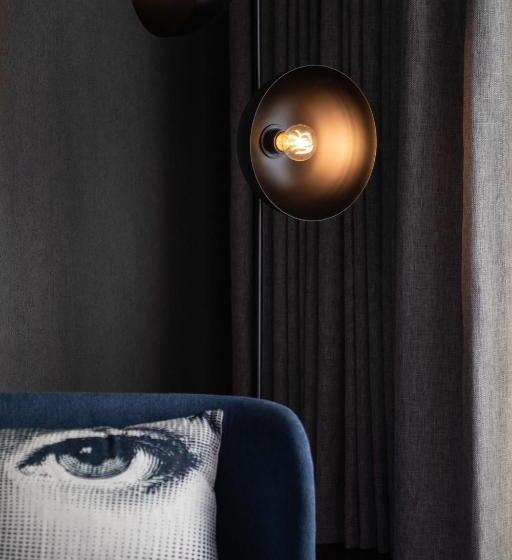 غرفة قياسية مطلة على المدينة, Montcalm East, Autograph Collection