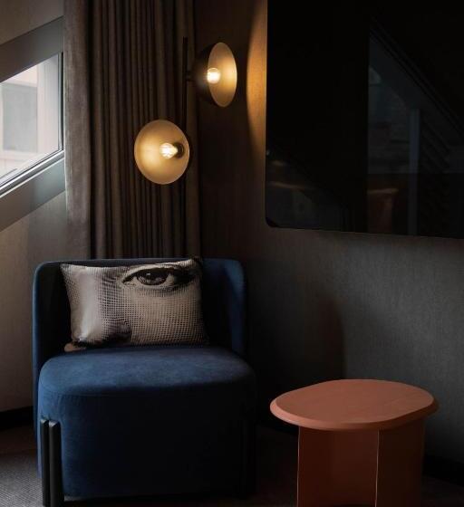 غرفة سوبيريور, Montcalm East, Autograph Collection