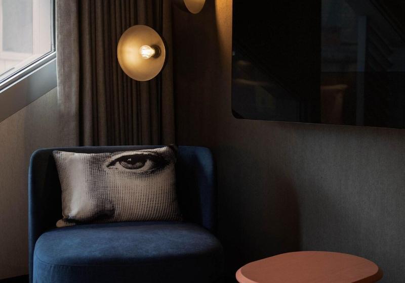 غرفة سوبيريور, Montcalm East, Autograph Collection