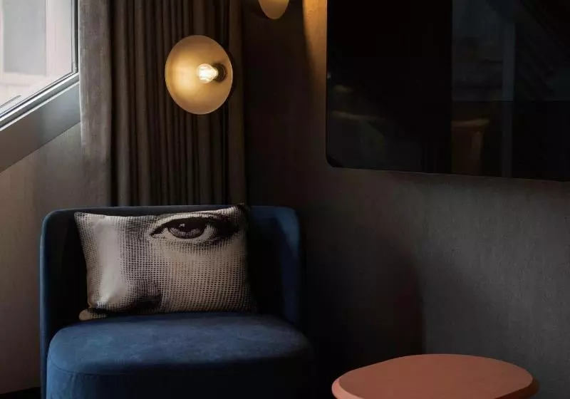 スーペリアールーム, Montcalm East, Autograph Collection