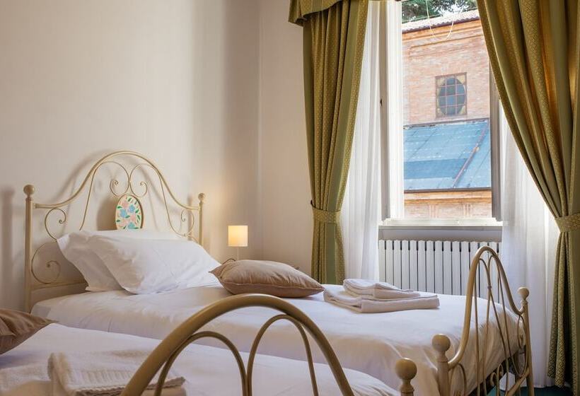 スタンダードルーム, Panorama