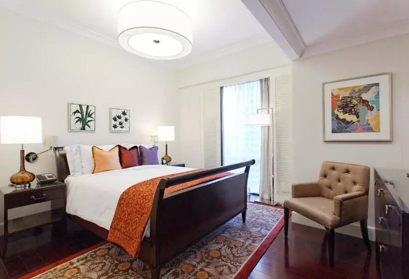 آپارتمان مدیریتی 2 خوابه, Raffles Makati
