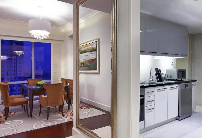آپارتمان مدیریتی 2 خوابه, Raffles Makati