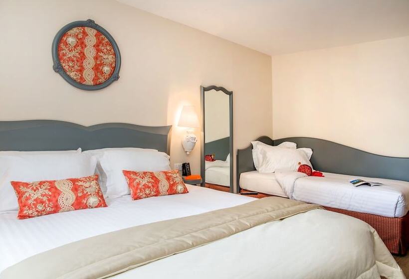 غرفة عائلية, Relais Des Trois Châteaux Hôtel Restaurant   Teritoria