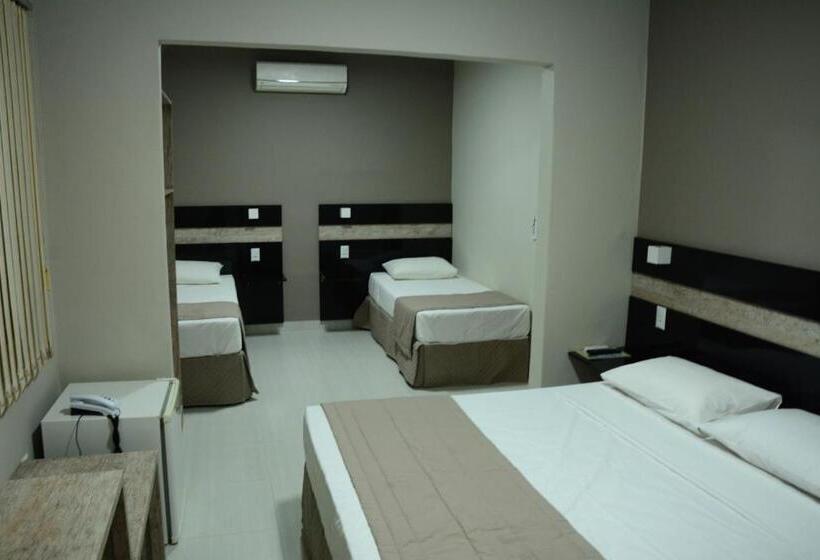 豪华三人间, Riviera Pantanal