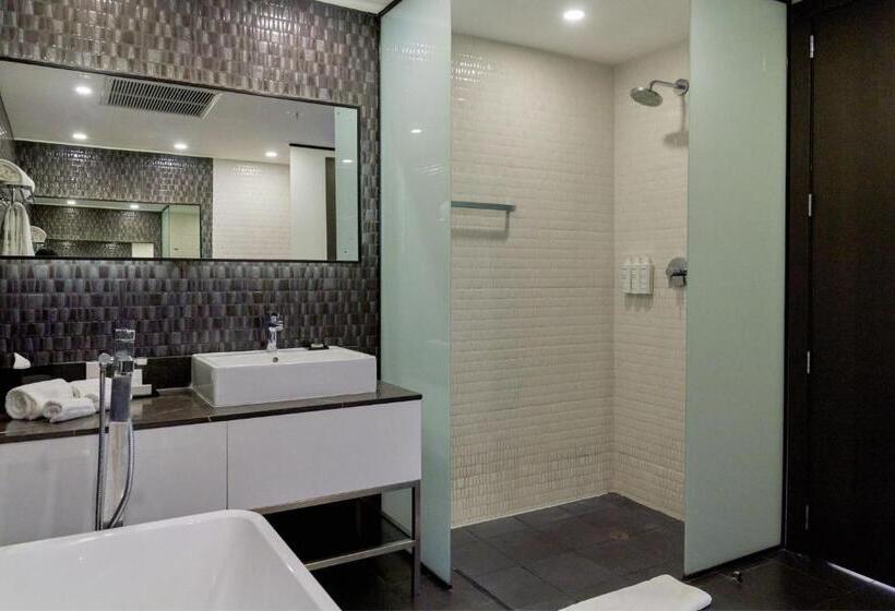 2 Bedroom Suite City View, Sortis Hotel, Spa & Casino, Autograph Collection