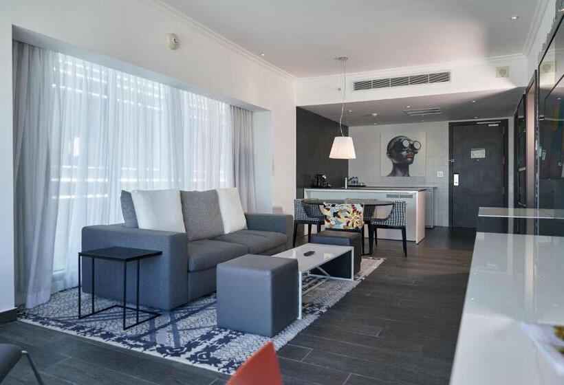 2 Bedroom Suite City View, Sortis Hotel, Spa & Casino, Autograph Collection