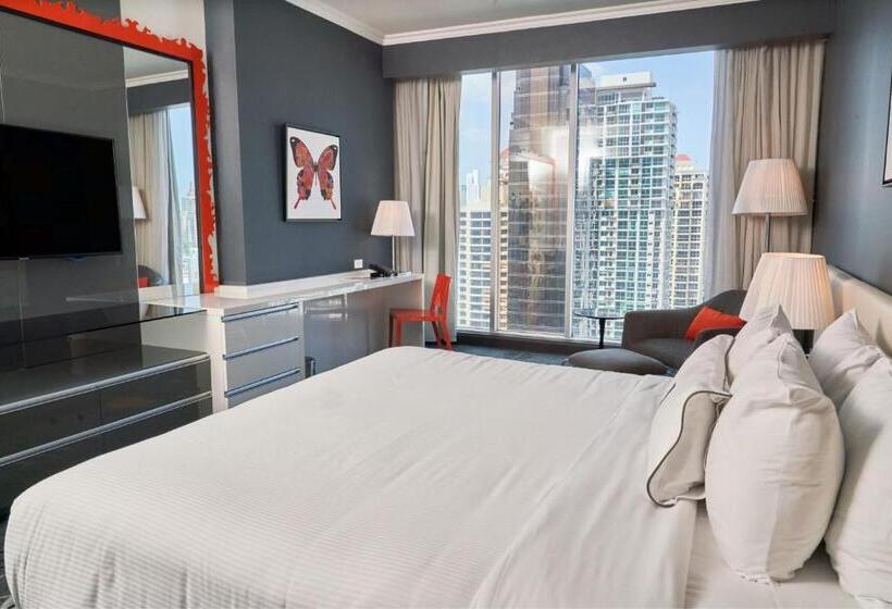 도시전망 디럭스룸 킹침대, Sortis Hotel, Spa & Casino, Autograph Collection