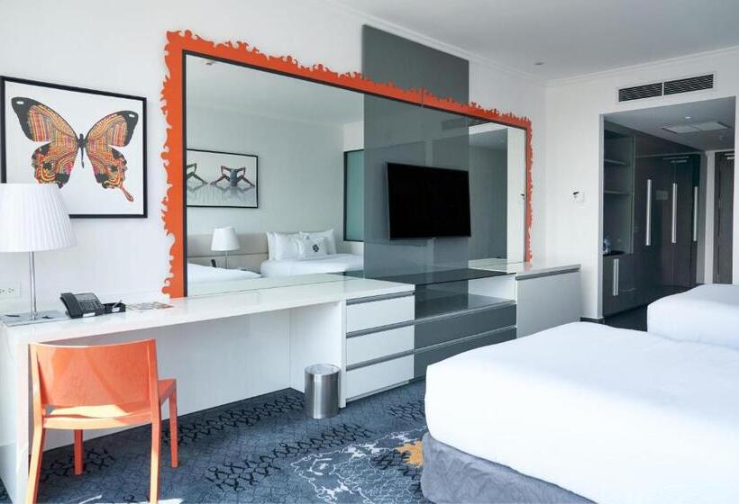 琮城市景观的豪华间, Sortis Hotel, Spa & Casino, Autograph Collection