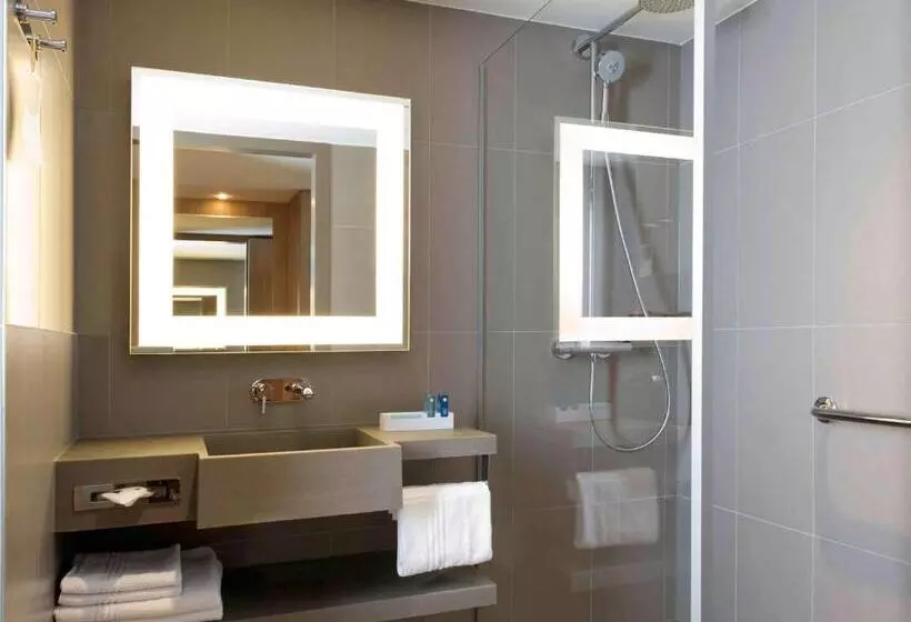 اتاق سوپریور, Novotel Lodz Centrum