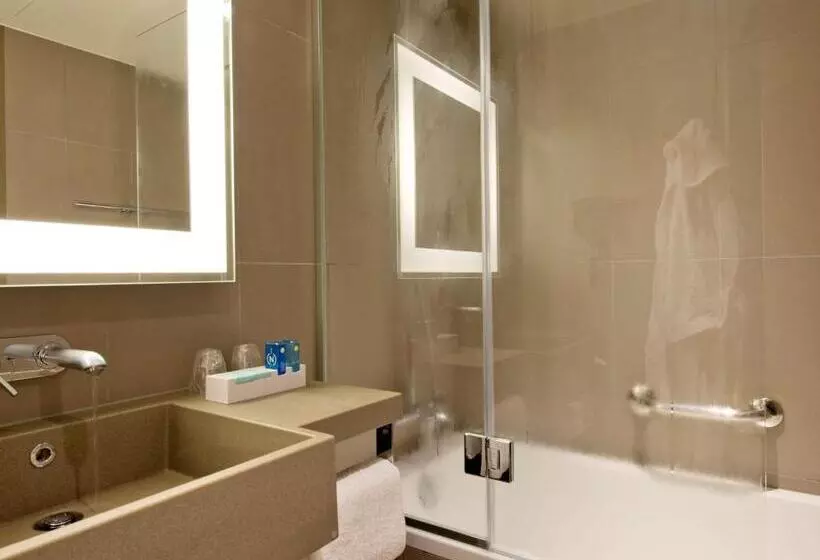 اتاق سوپریور, Novotel Lodz Centrum