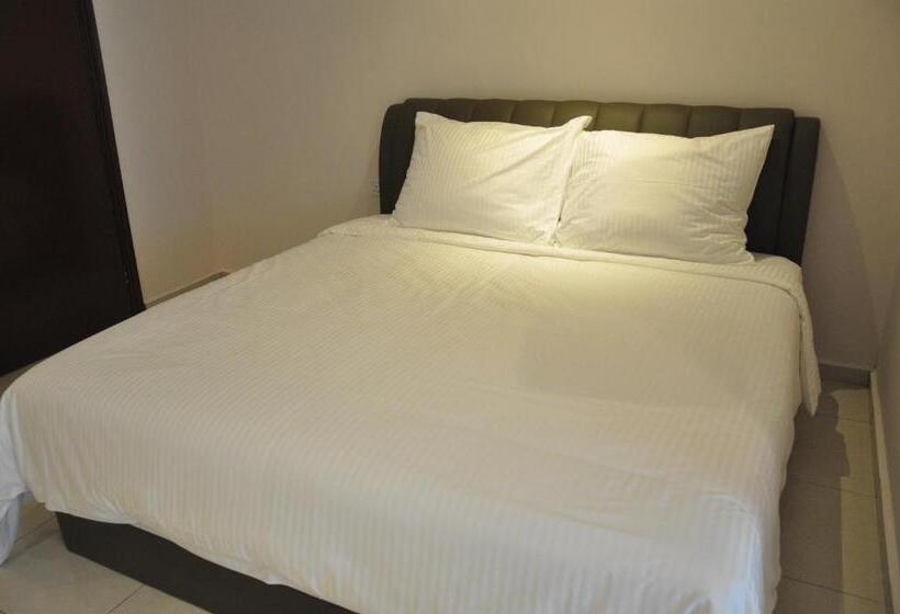 خانه 4 خوابه, Imperial Cottage