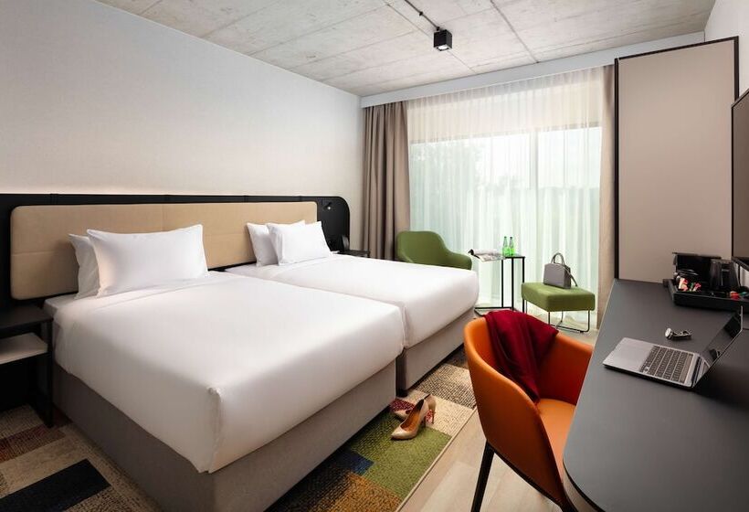 Номер Стандарт Вид на Парк, Hyatt Place Krakow