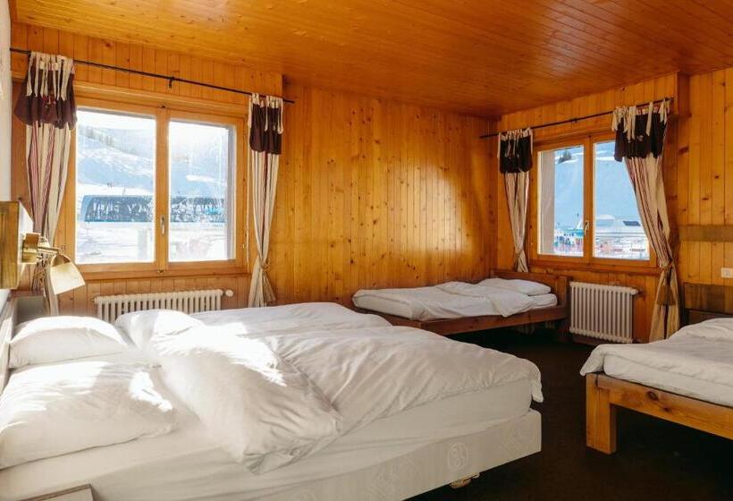 Семейный Номер, The Télécabine