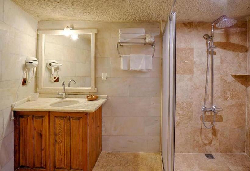 Люкс, Tulip Cave Suites