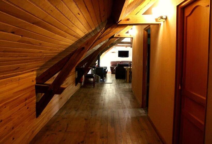 Дом 2 Спальни, The Alpaca B&b