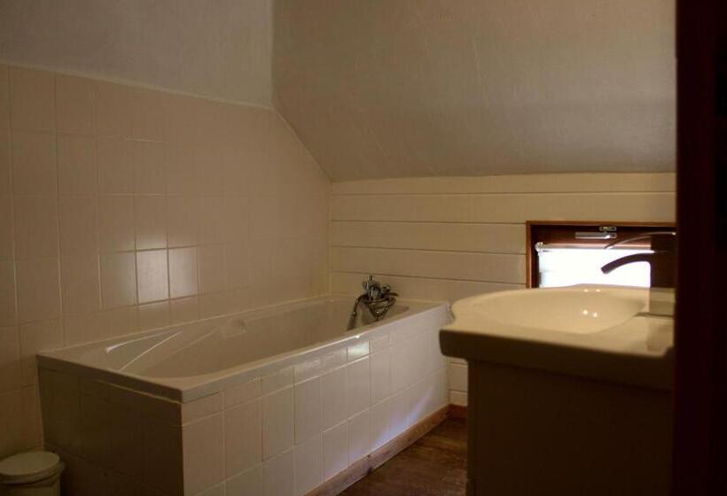 Дом 2 Спальни, The Alpaca B&b