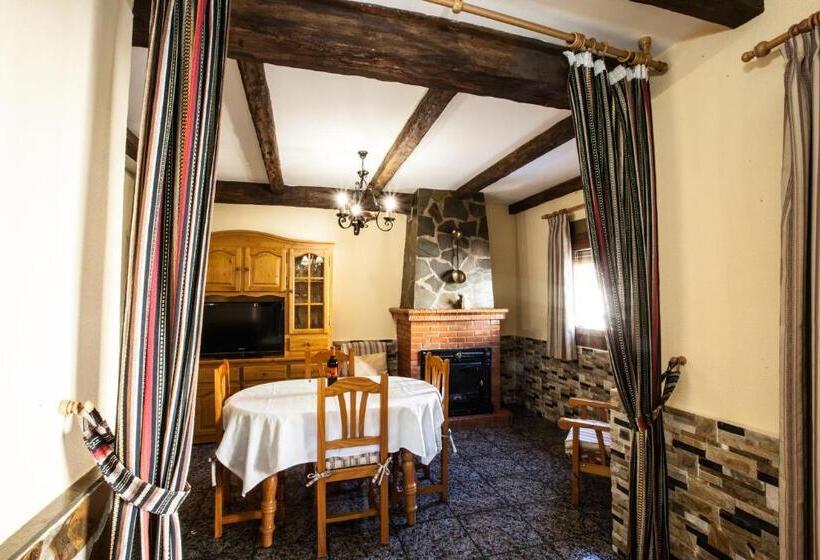 침실 2개 아파트, Alojamientos Rurales Benarum Con Spa