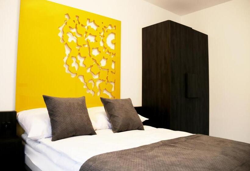 شقة غرفة واحدة, Zacisze