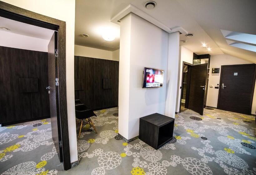 شقة غرفة واحدة, Zacisze