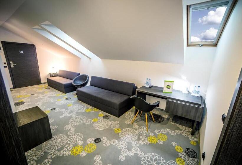 شقة غرفة واحدة, Zacisze