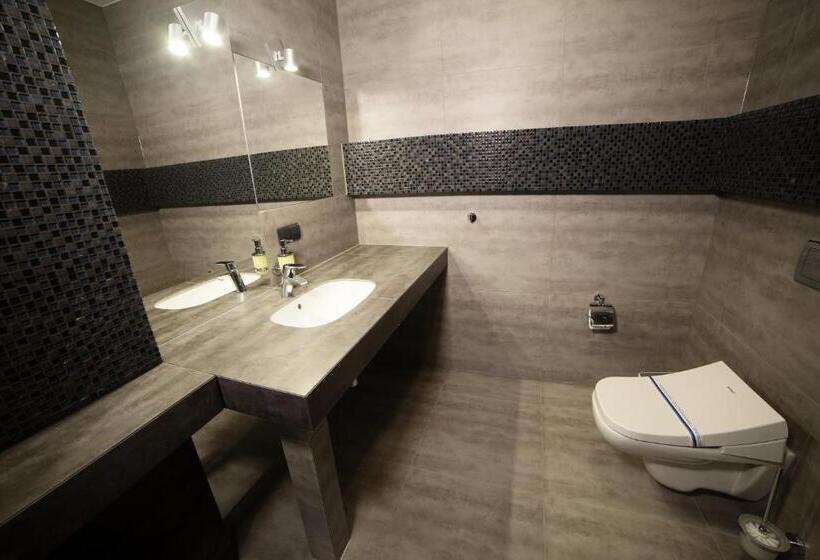 شقة غرفة واحدة, Zacisze