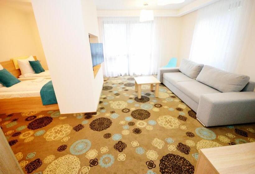 غرفة قياسية ذات إطلالة, Zacisze