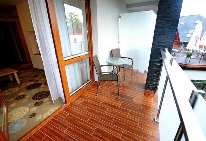 غرفة قياسية ذات إطلالة, Zacisze