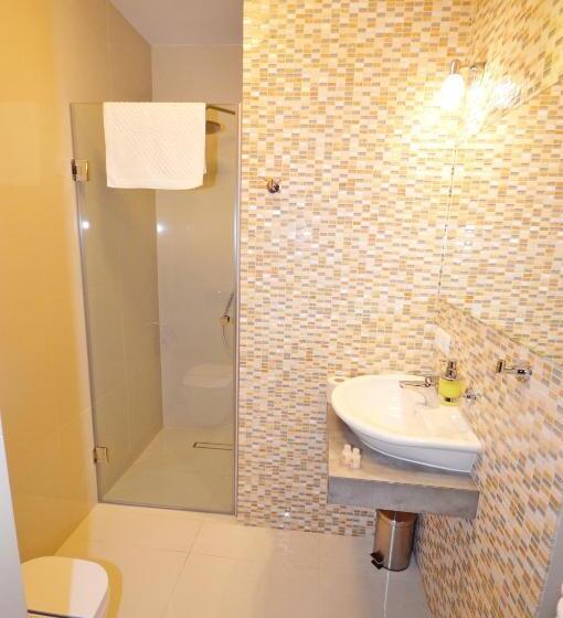 غرفة قياسية مطلة على الجبل, Zacisze