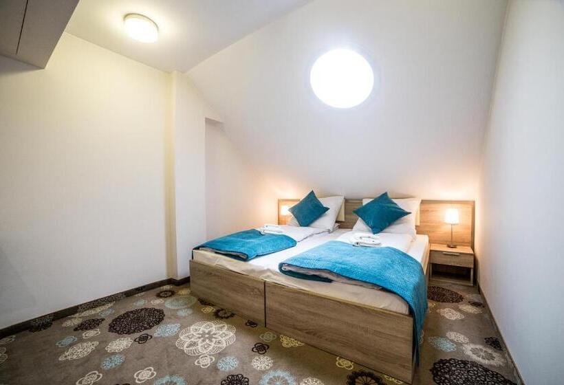 إستوديو قياسى, Zacisze