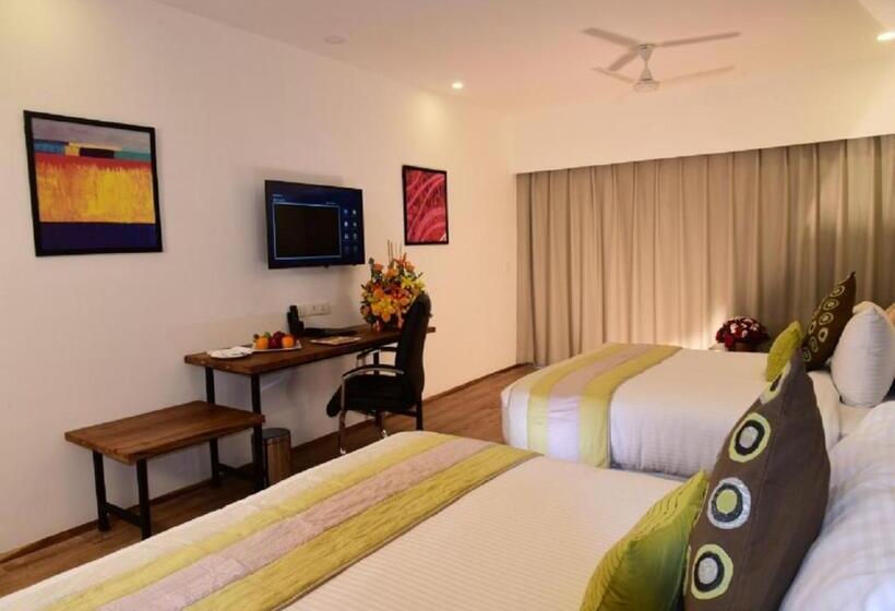 スーペリアールーム, Timber Trail Heights And Terraces