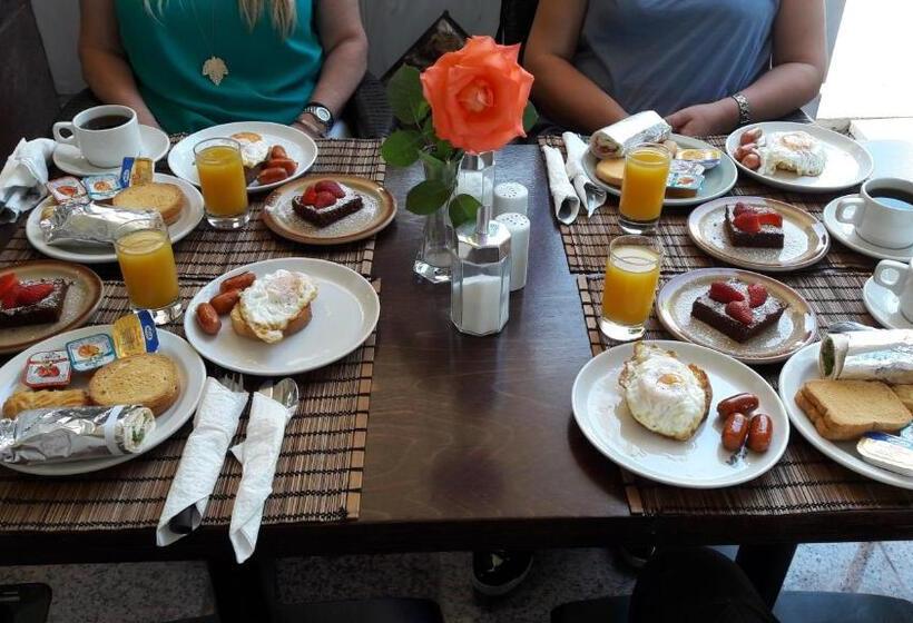 标准间, Romantica