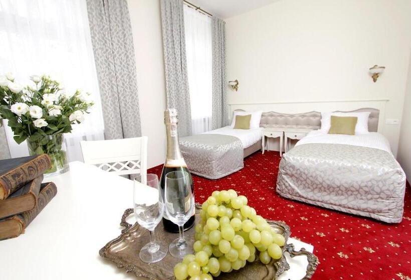 اتاق استاندارد با چشمانداز باغ, Lawendowy Dworek