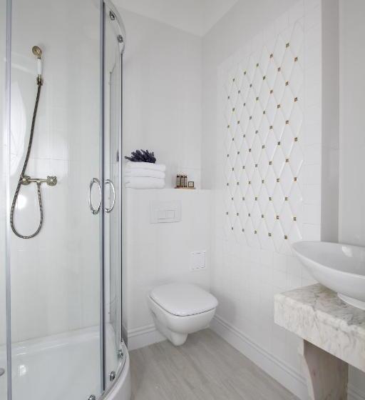 اتاق لوکس با بالکن, Lawendowy Dworek