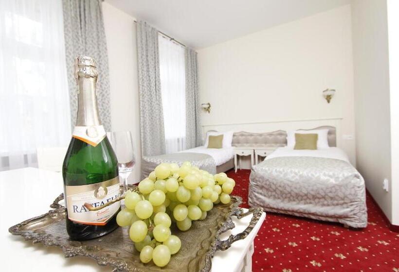 اتاق استاندارد با چشمانداز باغ, Lawendowy Dworek