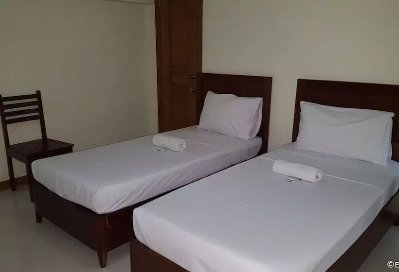 اتاق سوپریور, Palawan Palm Suites