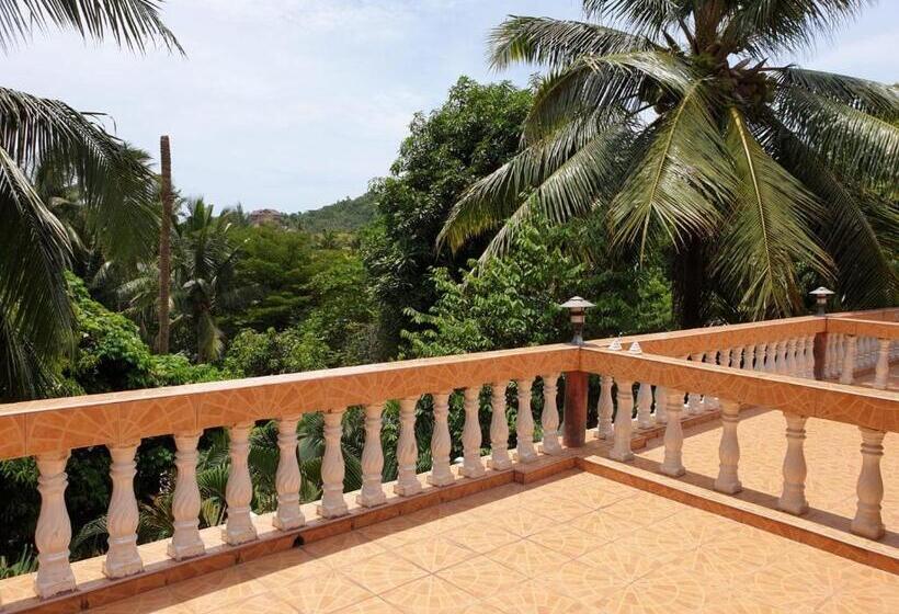 Family studio with sea view, Baan Kiao