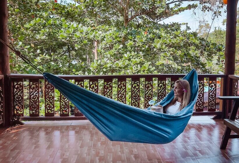 スーペリアーバンガロー, Baan Kiao