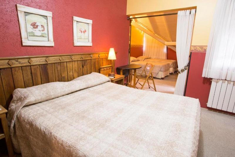 スタンダード4人部屋, Alameda Paradiso