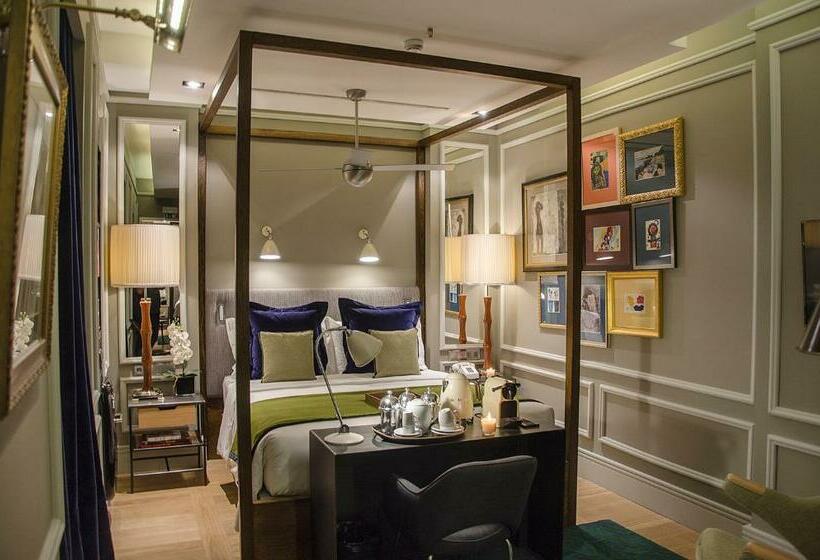 اتاق سوپریور, Browns Central