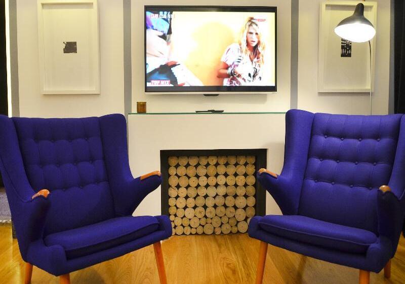 سوییت جونیور, Browns Central