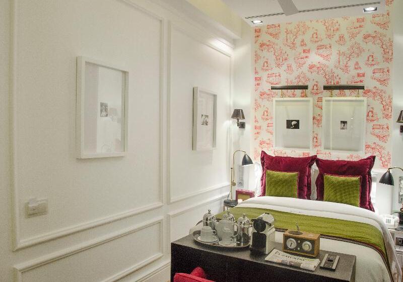 اتاق استاندارد اینتریور, Browns Central