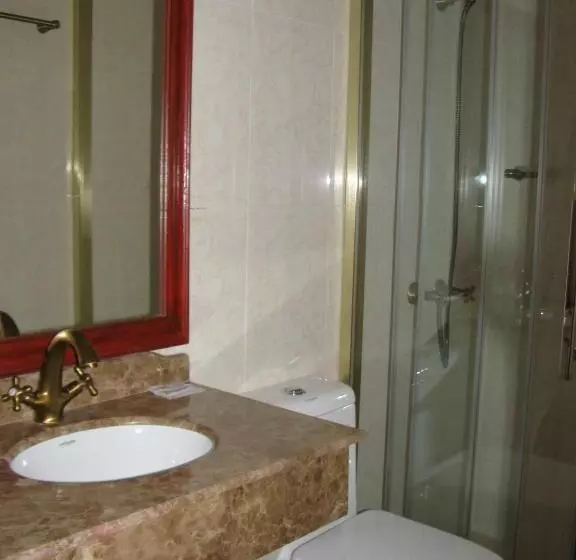 Standard Yhden Hengen Huone, Dragon Home Inn