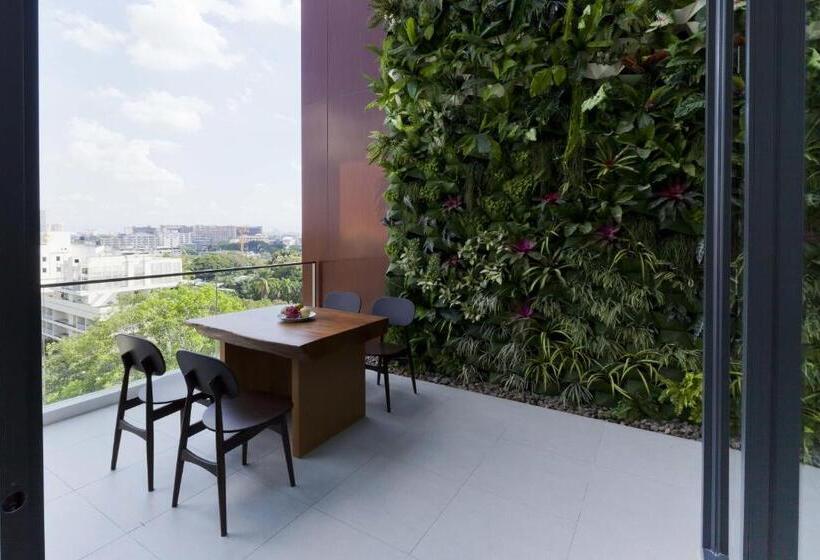 3 Bedroom Duplex Apartment, Eastin Tan Hotel Chiang Mai