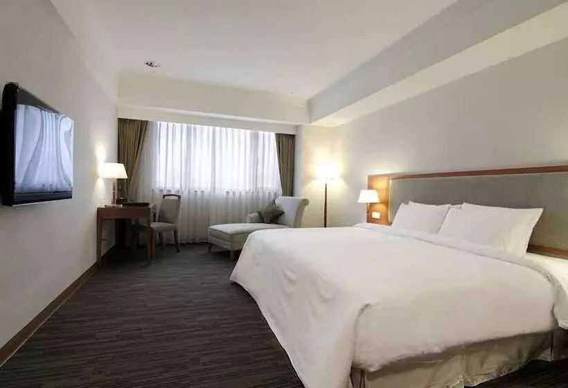 اتاق استاندارد, Fushin Hotel Taichung