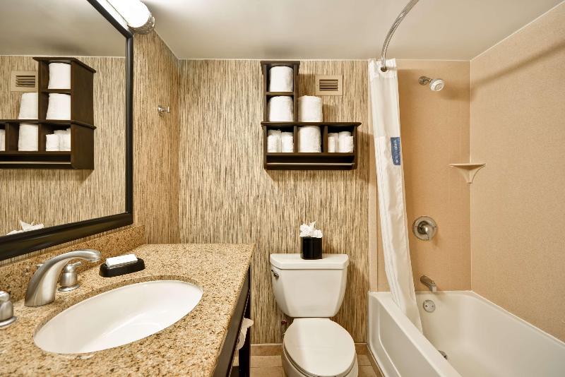 اتاق سوپریور چهار تخته, Grand Boss